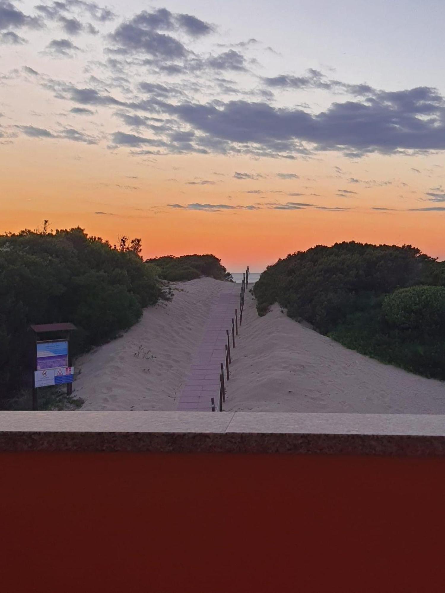 Il Tramonto Sulle Dune Badesi Dış mekan fotoğraf
